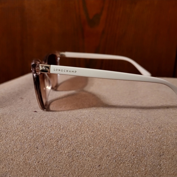 Longchamp sunglass - Picture 2 of 3
